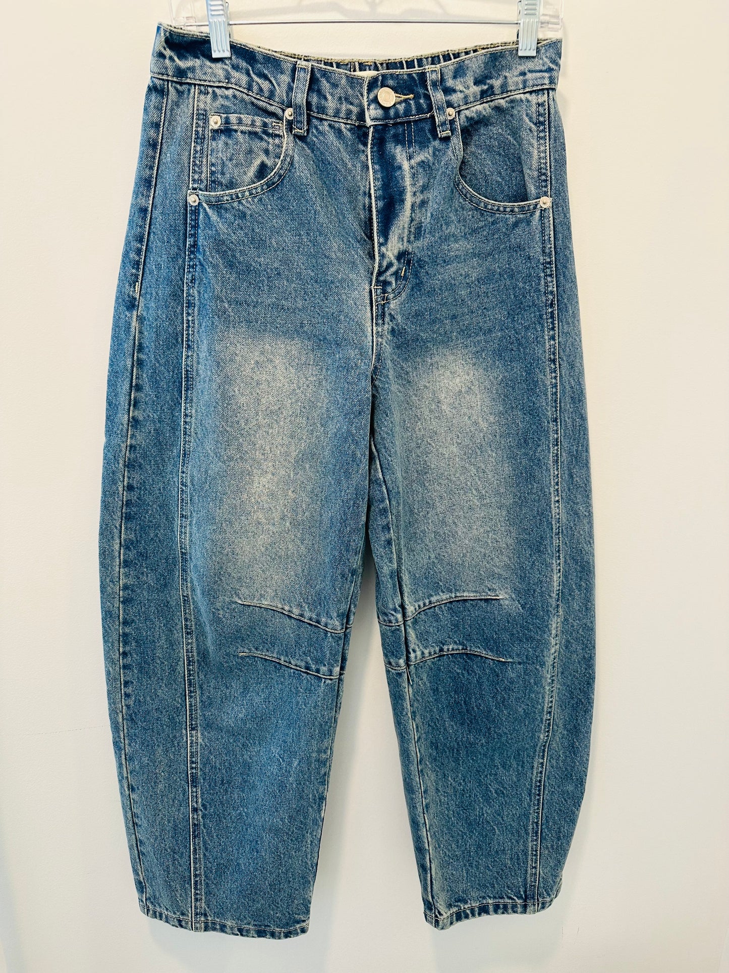 Barrel Jeans