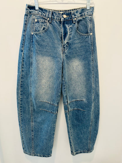 Barrel Jeans