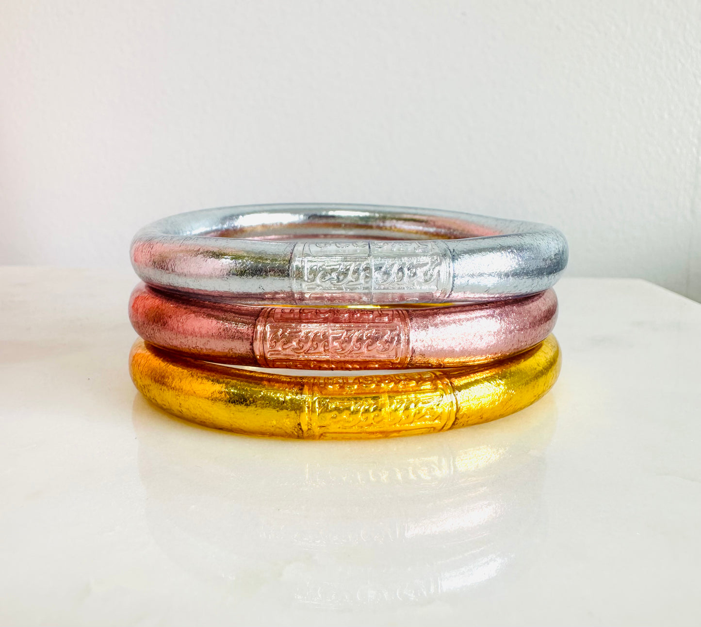 BLESS MAXI BANGLES-Medium